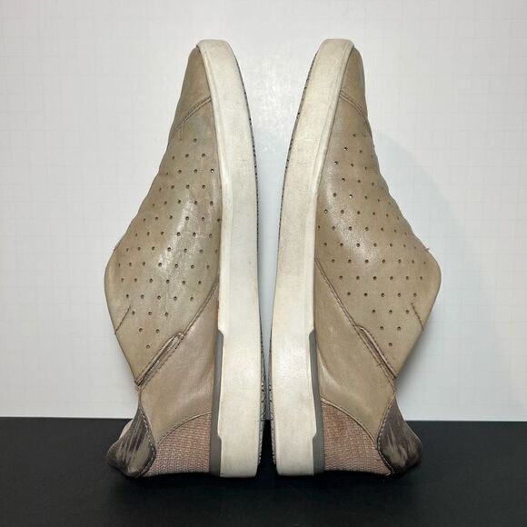 Womens KIZIK Miami Tan + Metallic Slip On Casual Sneakers / Size 8 Medium - Picture 6 of 9